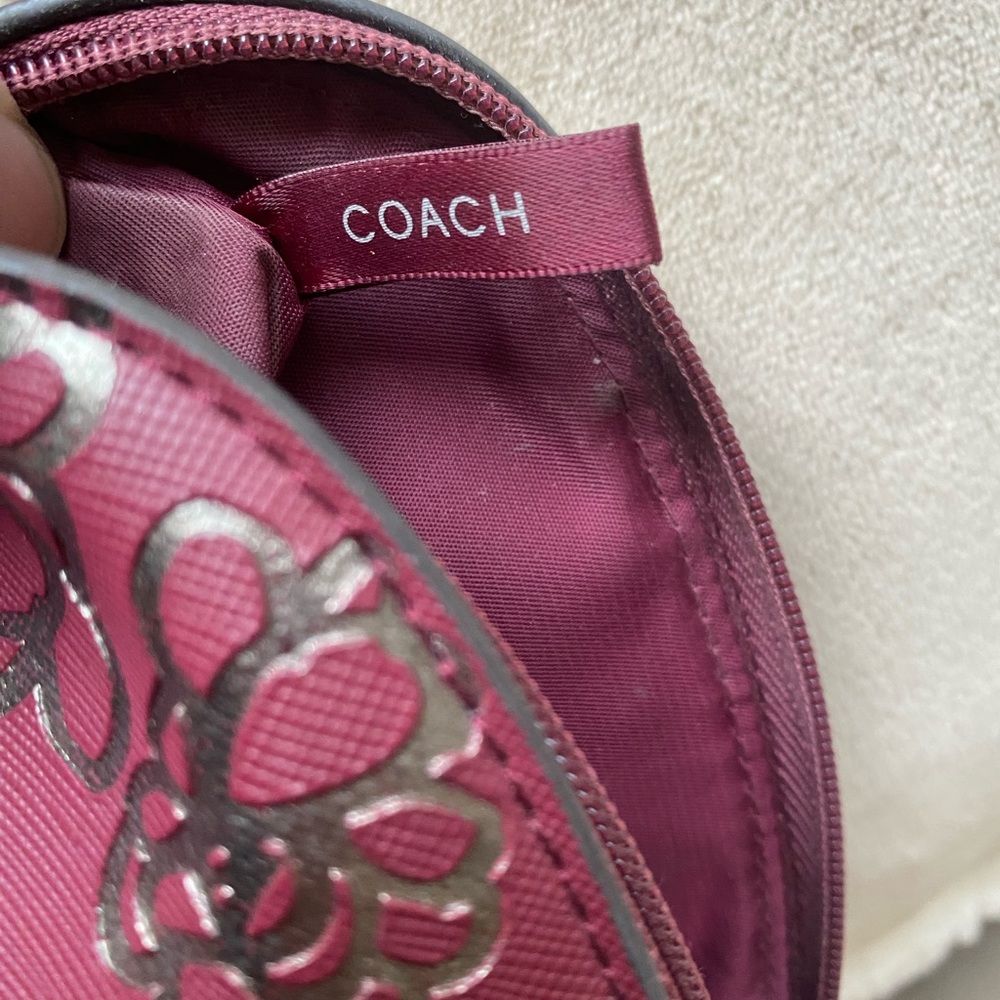 Coach Cosmetic Bag - Picture 5 of 6